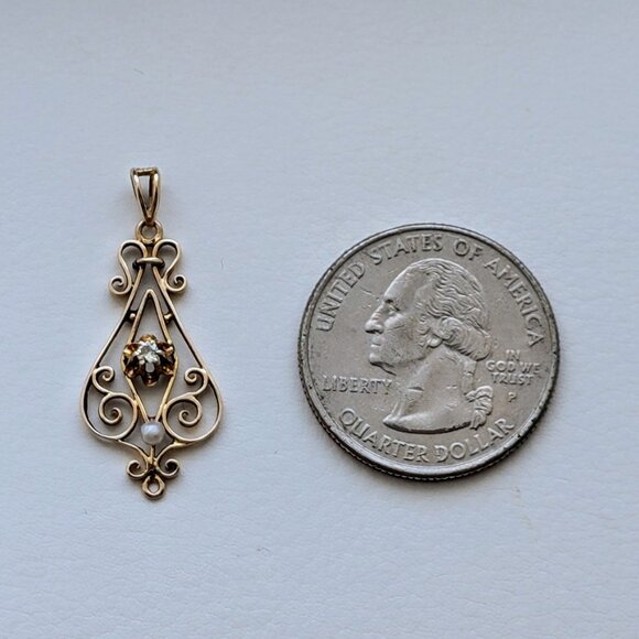 Antique Art Nouveau 10K Yellow Gold Pearl Paste Stone Filigree Pendant Charm - Picture 4 of 4